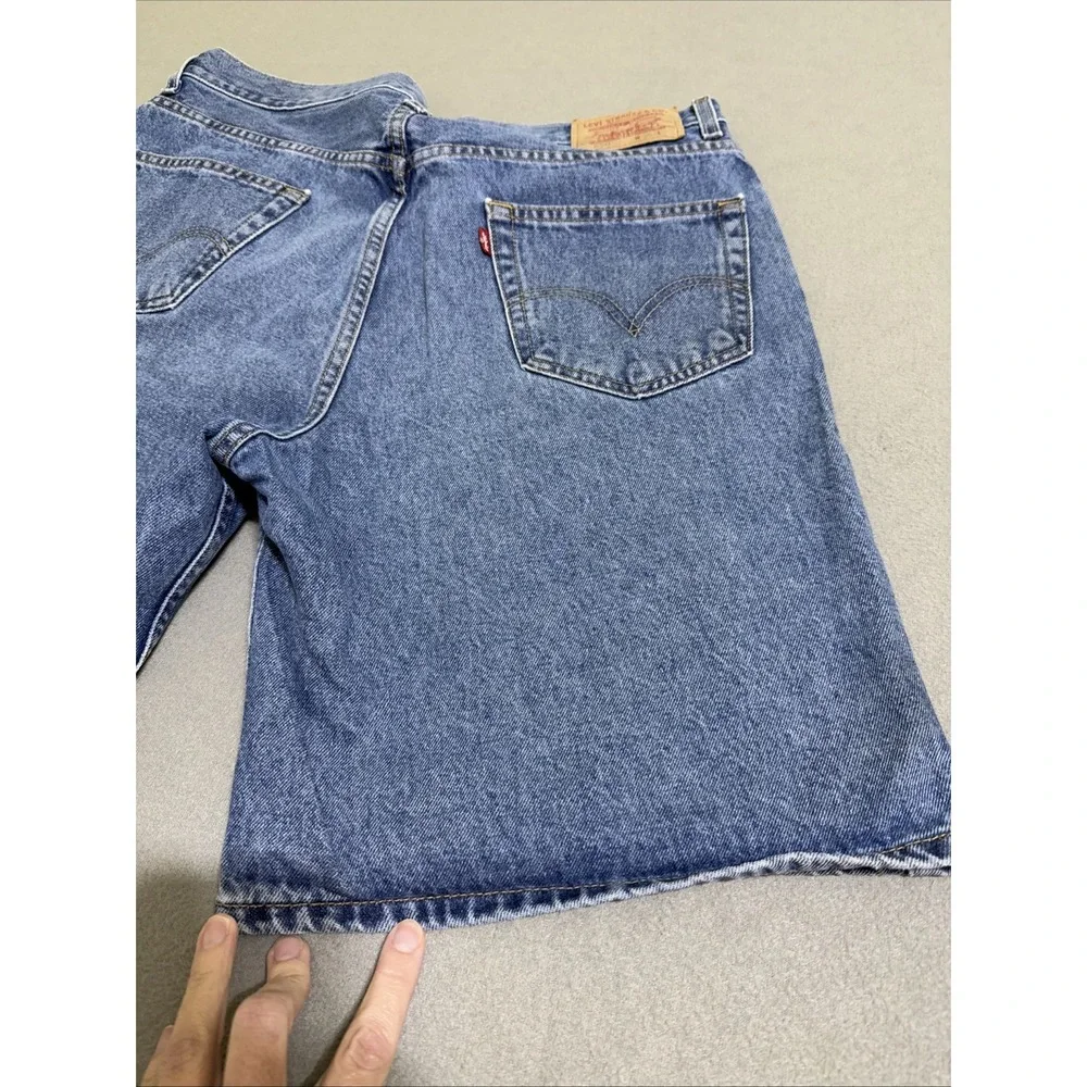 Levis these jorts